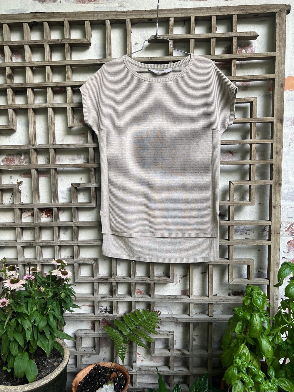 Athleta Aster Ribbed Knit Raglan Sweater Sleeve High Low Tunic in Tan, XS